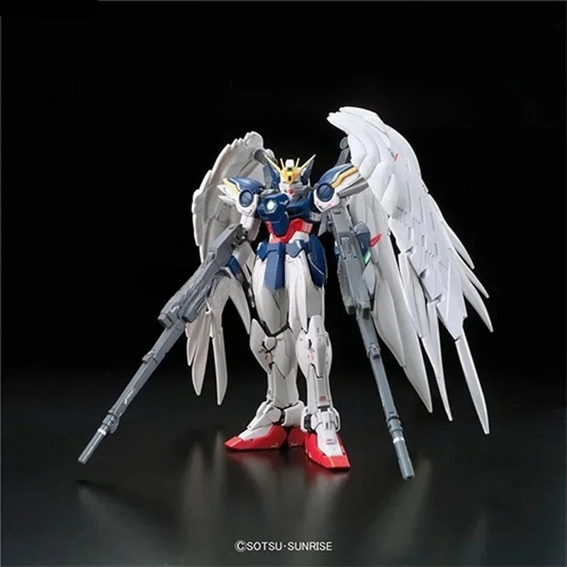 Bandai Gundam Modellbausatz Anime-Figur RG 17 1/144 Wing Gundam Zero EW Echte Gunpla Anime-Figur auf Lager