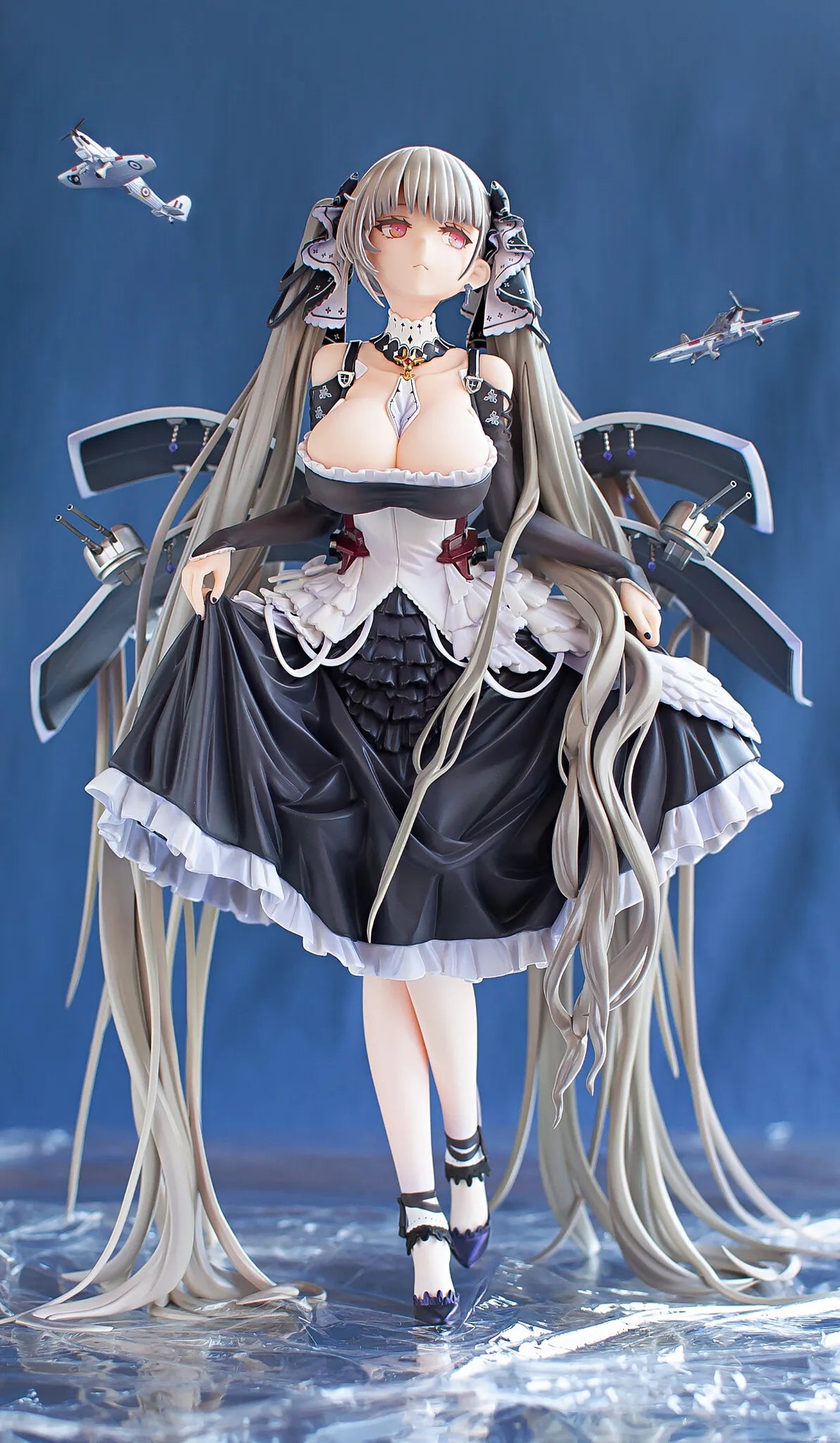 24CM Аниме игра Azur Lane Formidable Фигура Сменяема фигурка на лицето Модел на играчката се предлага с фигурка на самолет-носител кукла PVC
