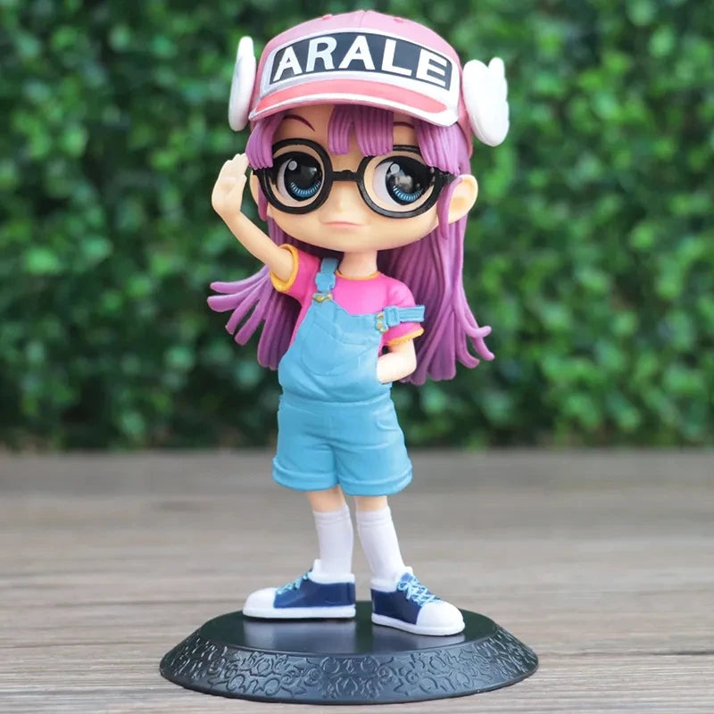 13cm Anime Dr.SLUMP Arale Figures Car Ornaments Toy Cake Decoration Dr IQ Collection PVC Doll Arale Figurine Model Child's Gifts