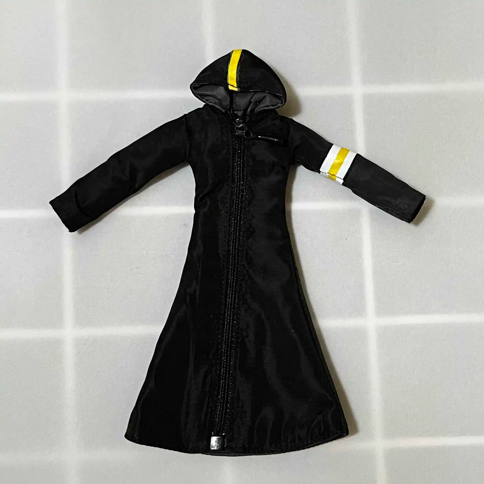 One Piece Anime Trafalgar D Water Law Shf New Handheld Accessories Gamma Knife Handmade Is for 1/12 Size Movable Humanoid Toys