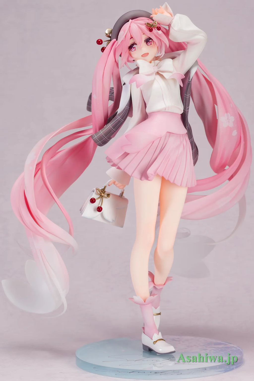 20CM Anime Hatsune Miku 1/6 Sakura Figure Hanami Outfit Ver Standing Model Toy Doll Collection Gift Aciton Figure PVC