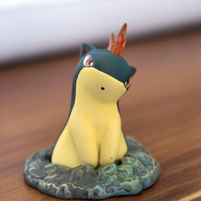 Anime Pokemon Typhlosion Figuren Ein Tag mit Benny Sammeln PVC Modell Statue Schreibtisch Dekoration Sammlung Kinder Geburtstag Geschenk Spielzeug