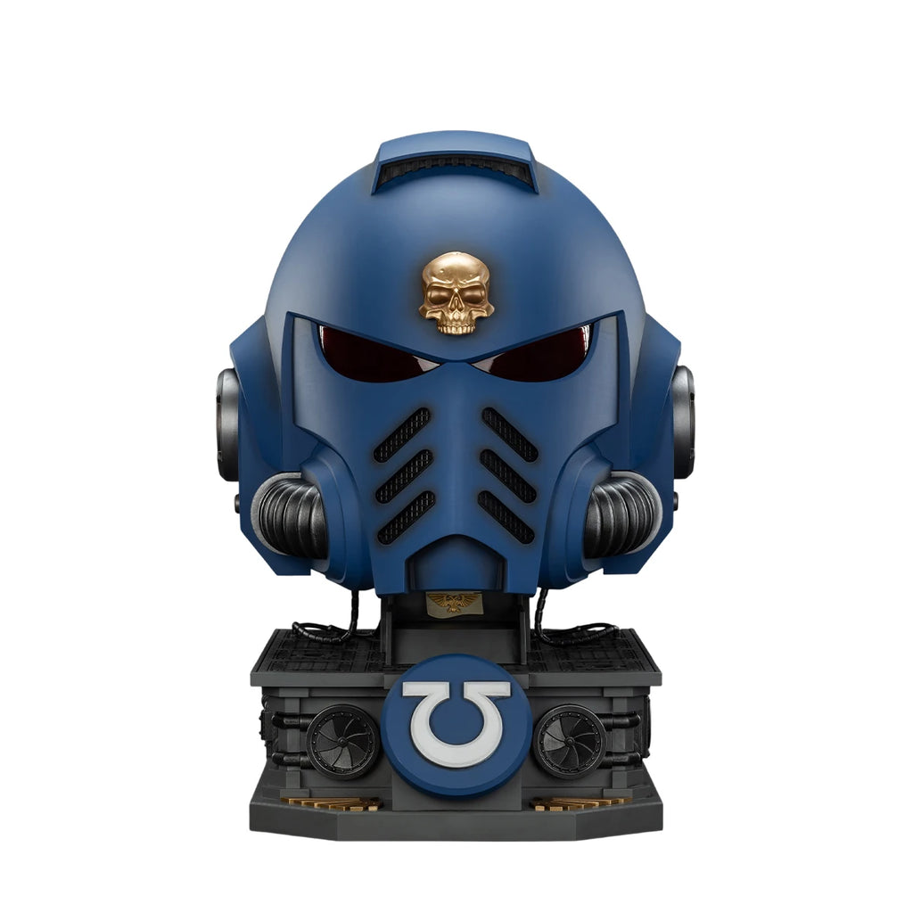 JOYTOY Warhammer 40k 1/18 Action Figures Ultramarines Captain MkX Helmet & Display Stand