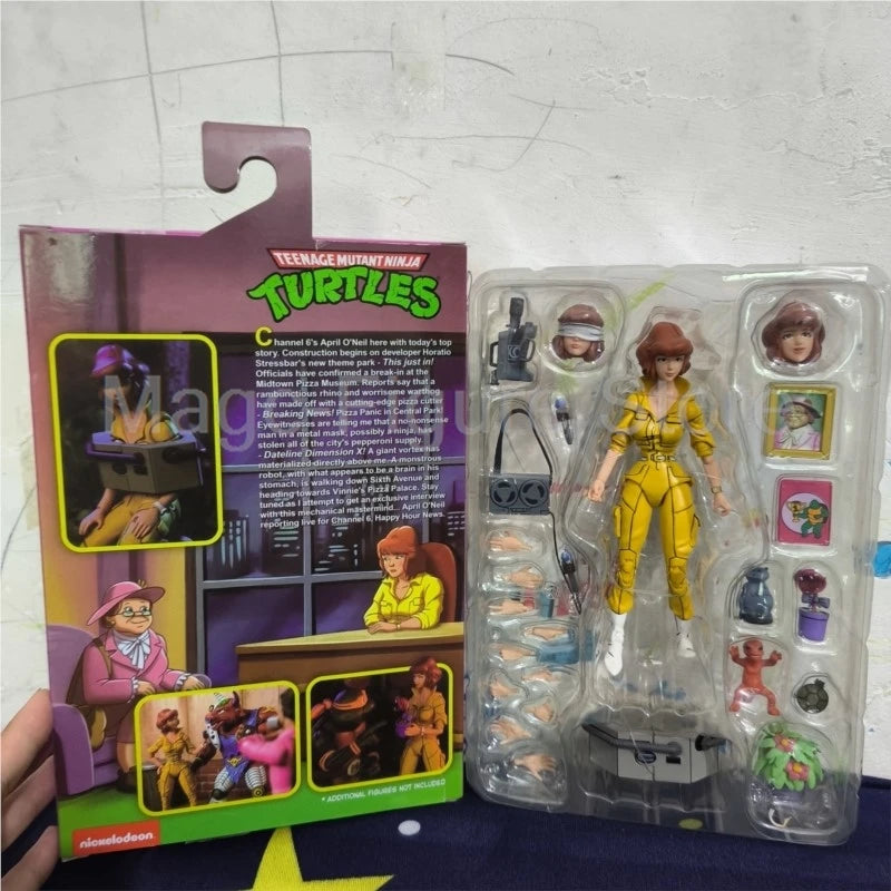 Neca Anime Yellow Clothes Female Reporter April O'Neil Action Figure Collection Model Toys Joint  Birthday Gift