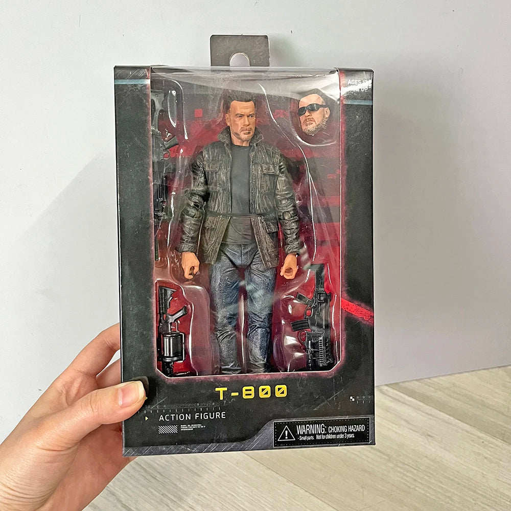 NECA Terminator Figure 2 Judgment Day T-800 Arnold Schwarzenegger Dark Fate Elderly Sarah Connor Figure Model Toy Doll Gifts
