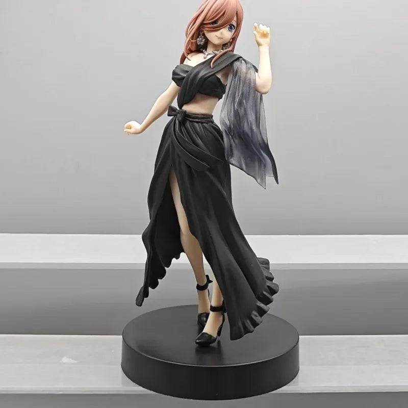 The Quintessential Quintuplets Nakano Miku secondary anime peripheral hand-do personalized creative cartoon desktop ornaments