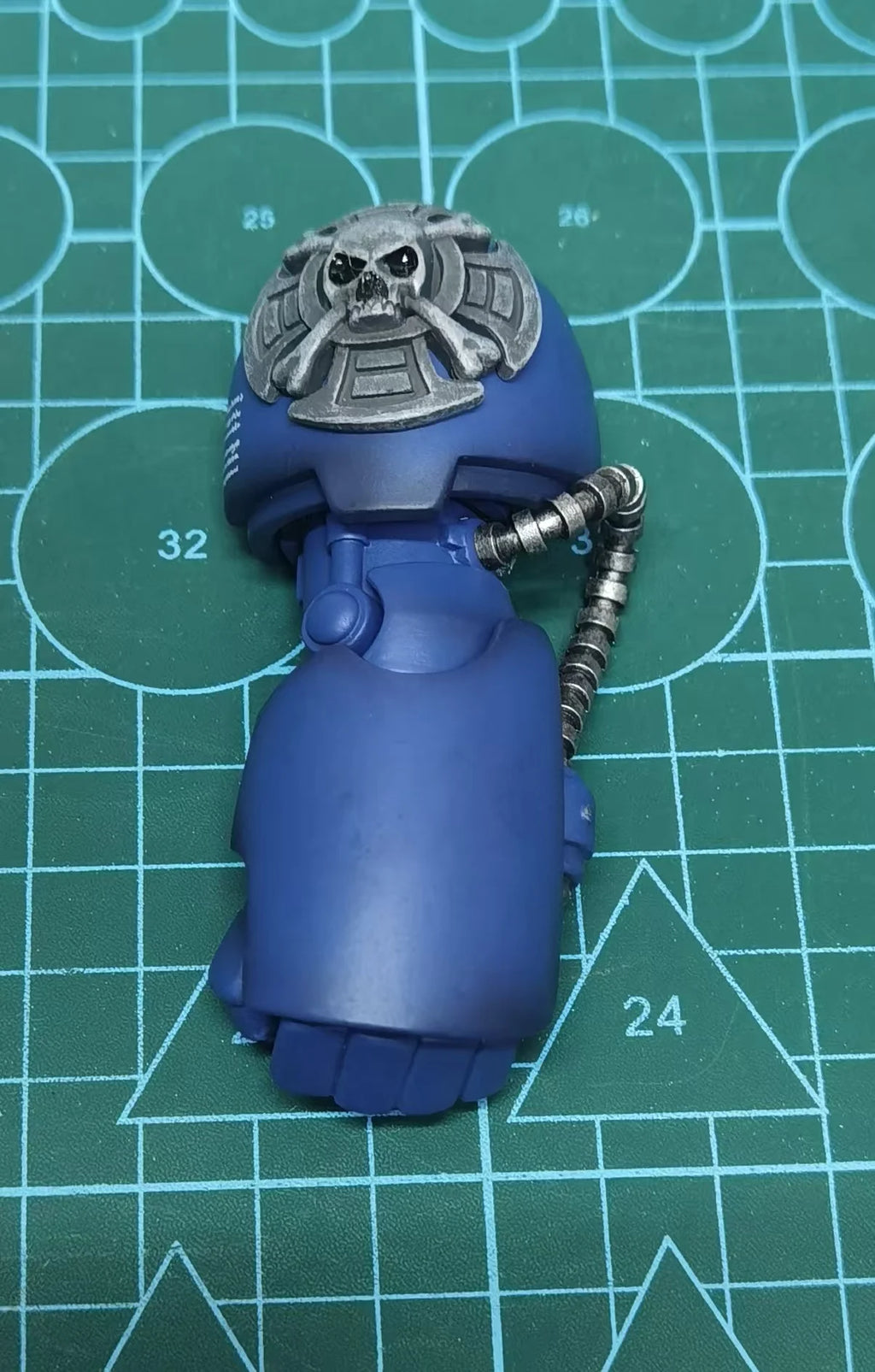 [IN STOCK] JOYTOY 1/18 Action Figure 40K Terminator with Storm Bolter Model Anime Figure Toys