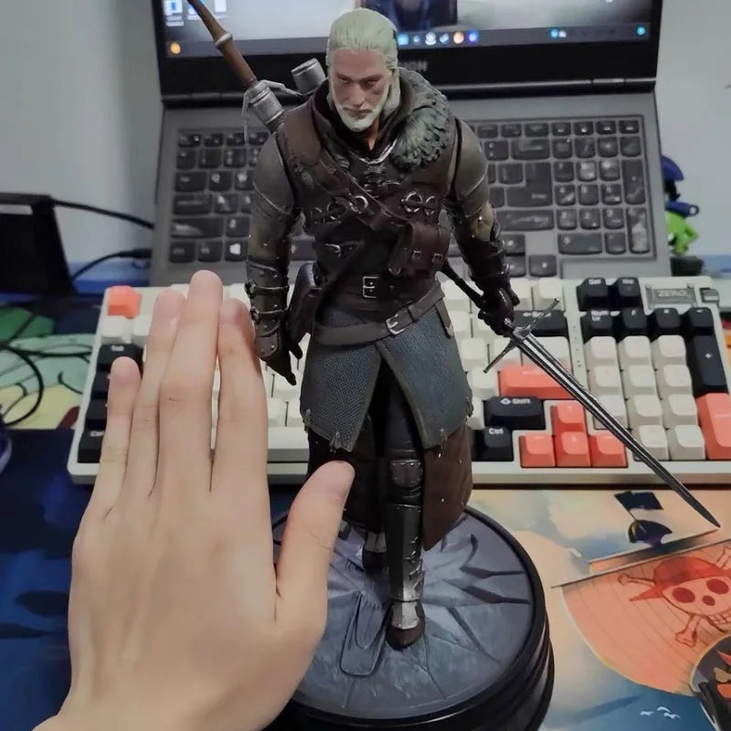 24cm The Witcher 3: Wild Hunt Geralt Of Rivia Action Figure Toys Game Figurine Pvc Collection Model Ornaments Gift