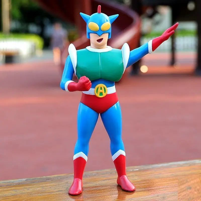 Berühmte Anime-Figuren Crayon Shin-chan Monster Kondam Roboter Akushon kamen Modell Actionfigur Spielzeug Geburtstag Weihnachtsgeschenk