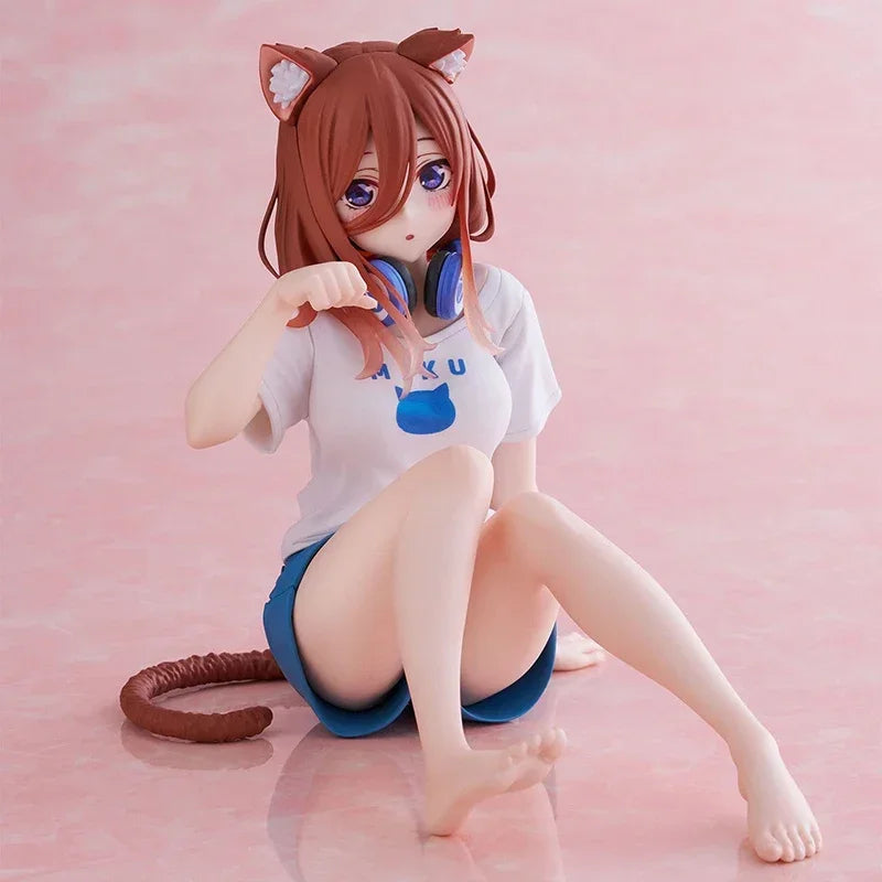 12cm Anime Nakano Nino Figurine The Quintessential Quintuplets Doll Cat Nakano Miku Figure Model PVC In Stock Desktop Cute Toys