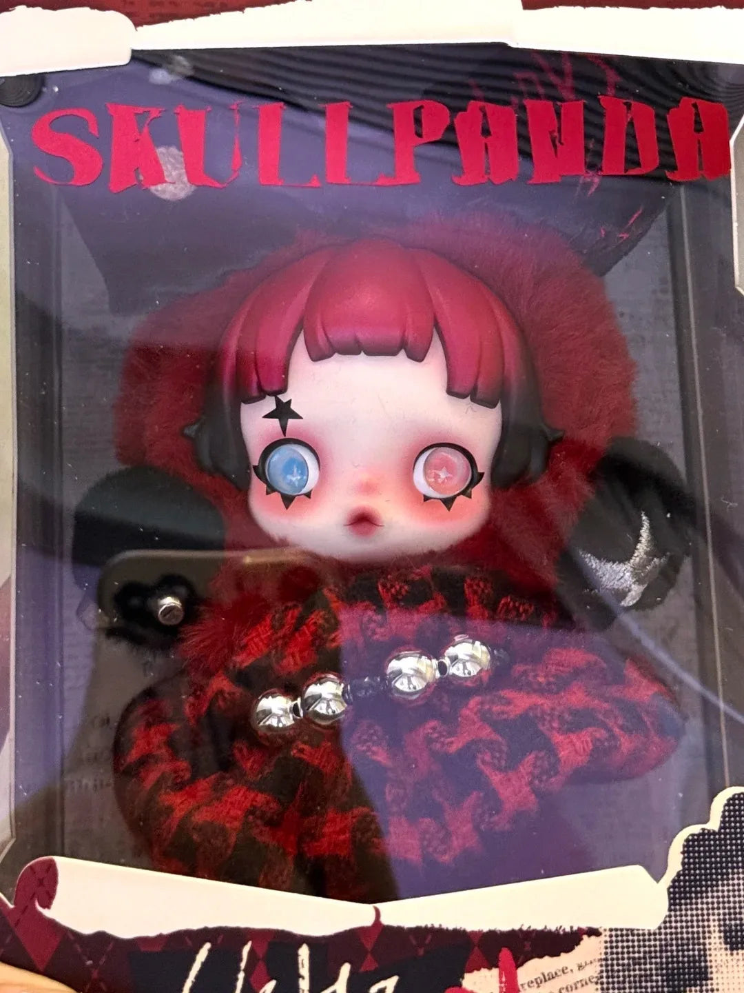 POPMART Оригинална лимитирана серия SKULLPANDA SP6000 серия екшън фигурка висяща картичка изненада подарък