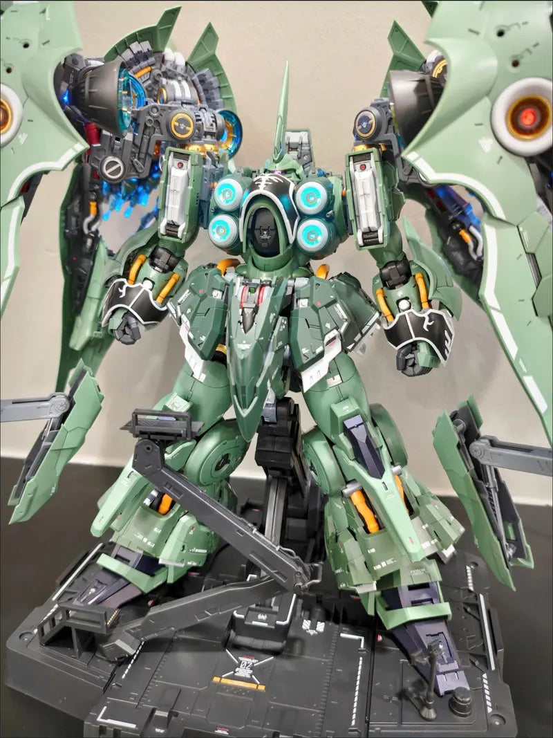 AXIS MODEL WORKS Kshatriya 1/100 Assembly Model Kit OSIRIS AERIAL DOMINATOR Luminous Lamp Action Figures In Stock Model Toys