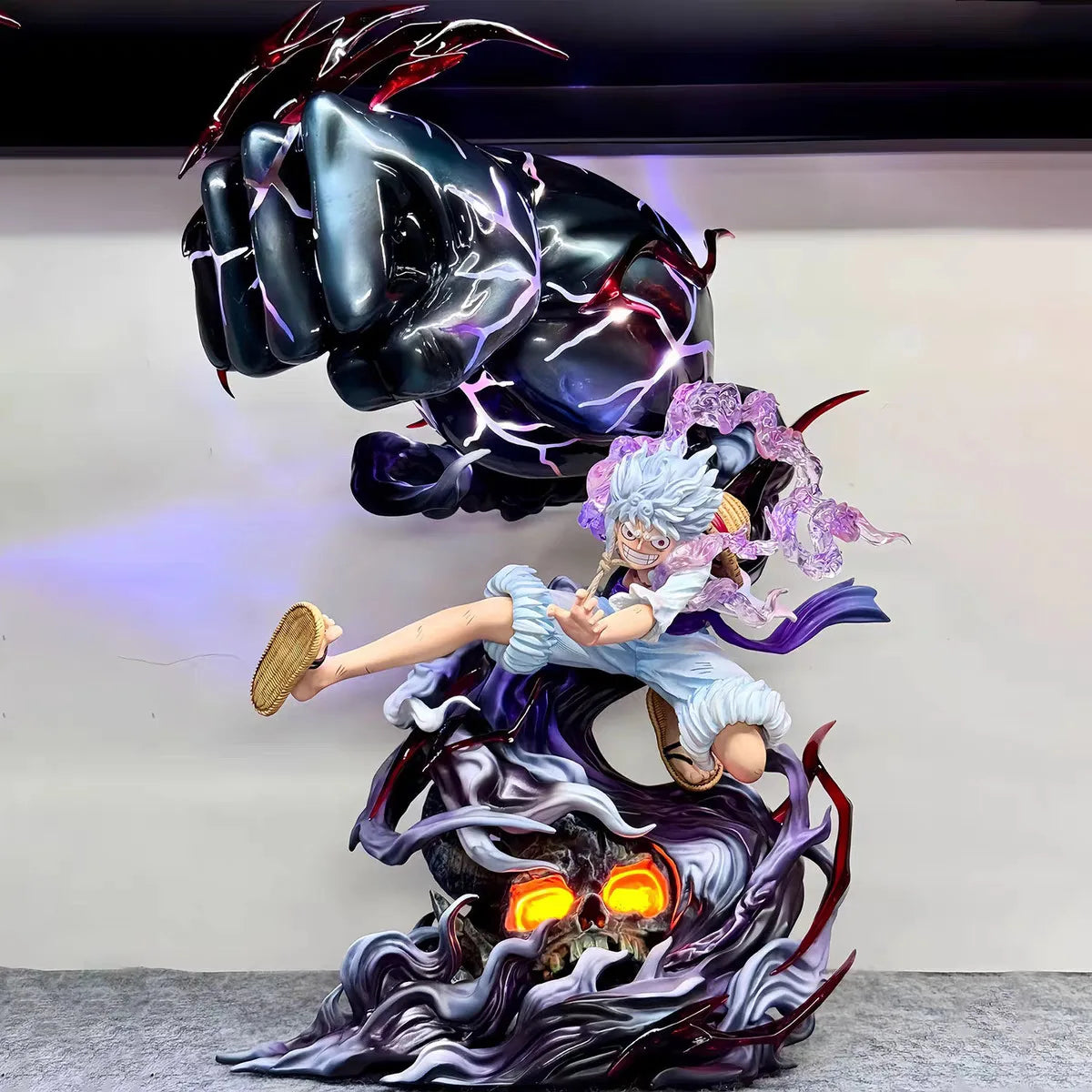 Luffy Gear 5 Gk Figure Explosive Fist Onigashima Haki Awakening Led Light Up Anime Statue Collectible Decor For Fans Surprise
