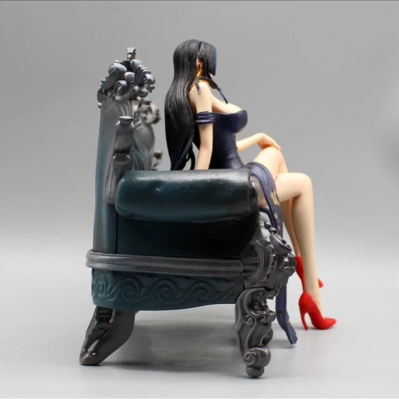 One Piece New Gk Sofa Boa Hankokku Nami Suit Thug Series Sitting Posture Statue Collection Ornament Model High Quality Version