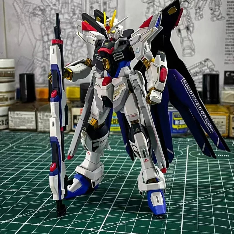 Bandai Bestseller Assembly Model Figure Hg 1/144 Extraordinary Ascension Strike Freedom With Water Decals Action Figures