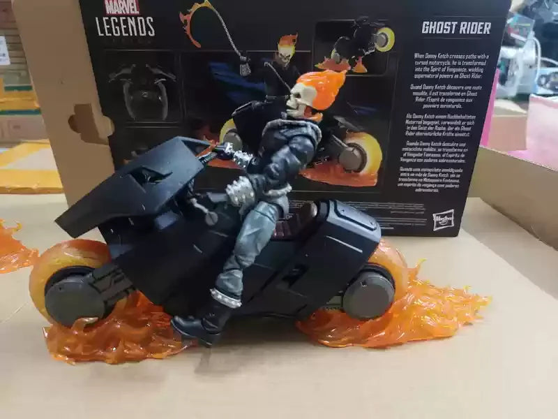 Комплект фигурки Marvel Ko за 85-та годишнина на Ghost Rider и Hell Cycle, 6 инча - Marvel Legends Collectors Edition