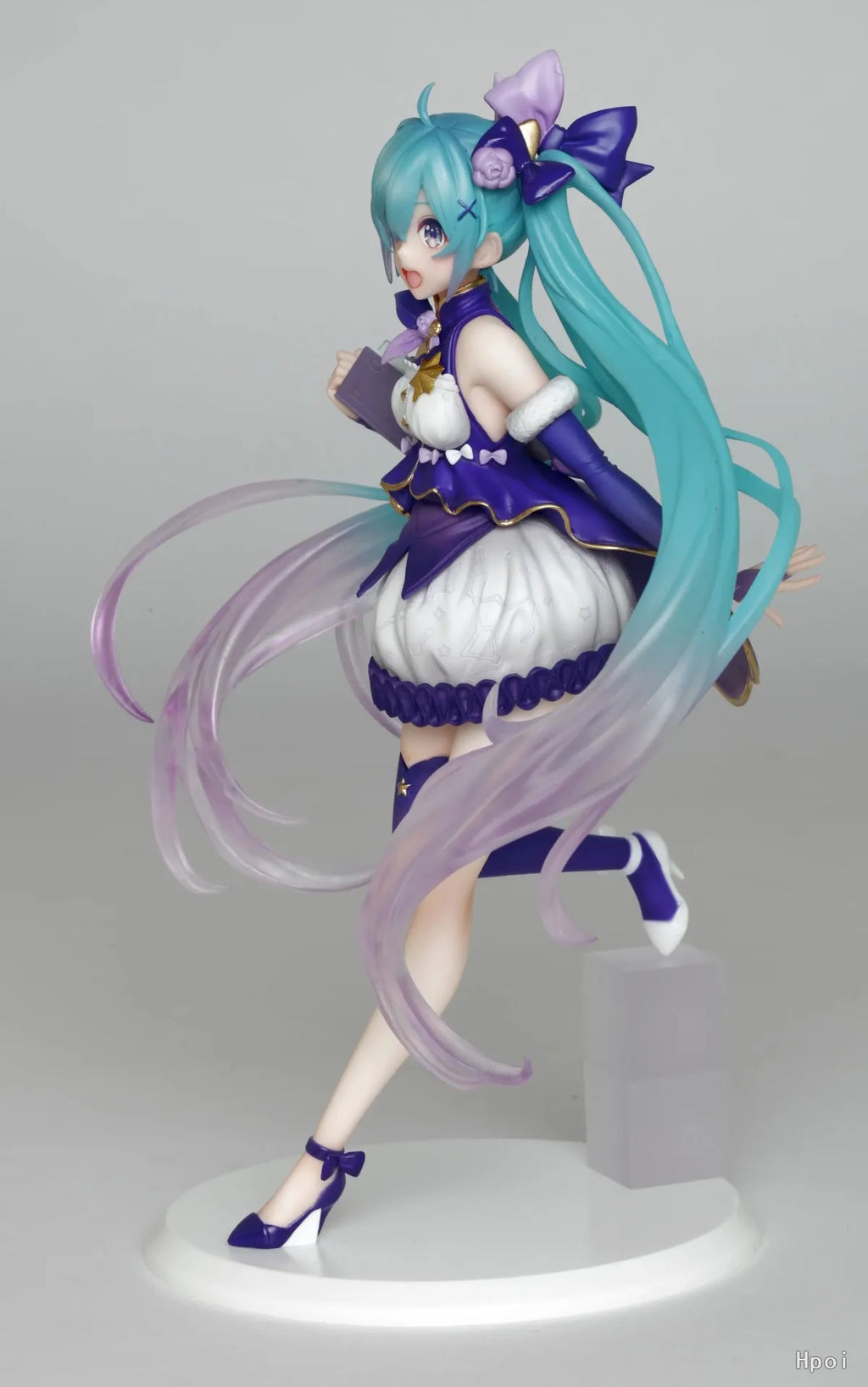 18CM Anime Hatsune Miku Hatsune Miku 3. Staffel Winter Ver Winterkleidung Ankleiden Stehendes Modell Spielzeug Geschenk Actionfigur