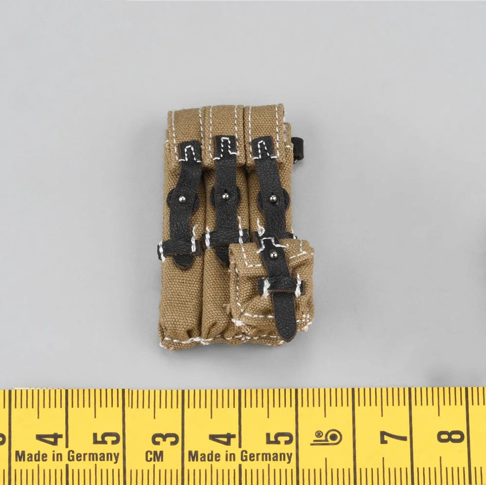 DID D80166 WWII Series Soldier Long Leather Overcoat Tops Coat Water Bottle Fit 12" DID DAM 3A Action Figure Collect 1/6