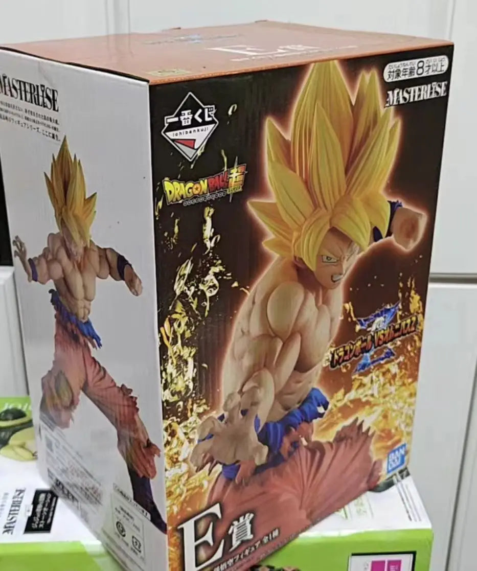 In Stock Original BANDAI Ichiban Kuji Dragon Ball Z Broly The Legendary Saiyan D-Pick  Animation Figure Model Ornament Doll Gift