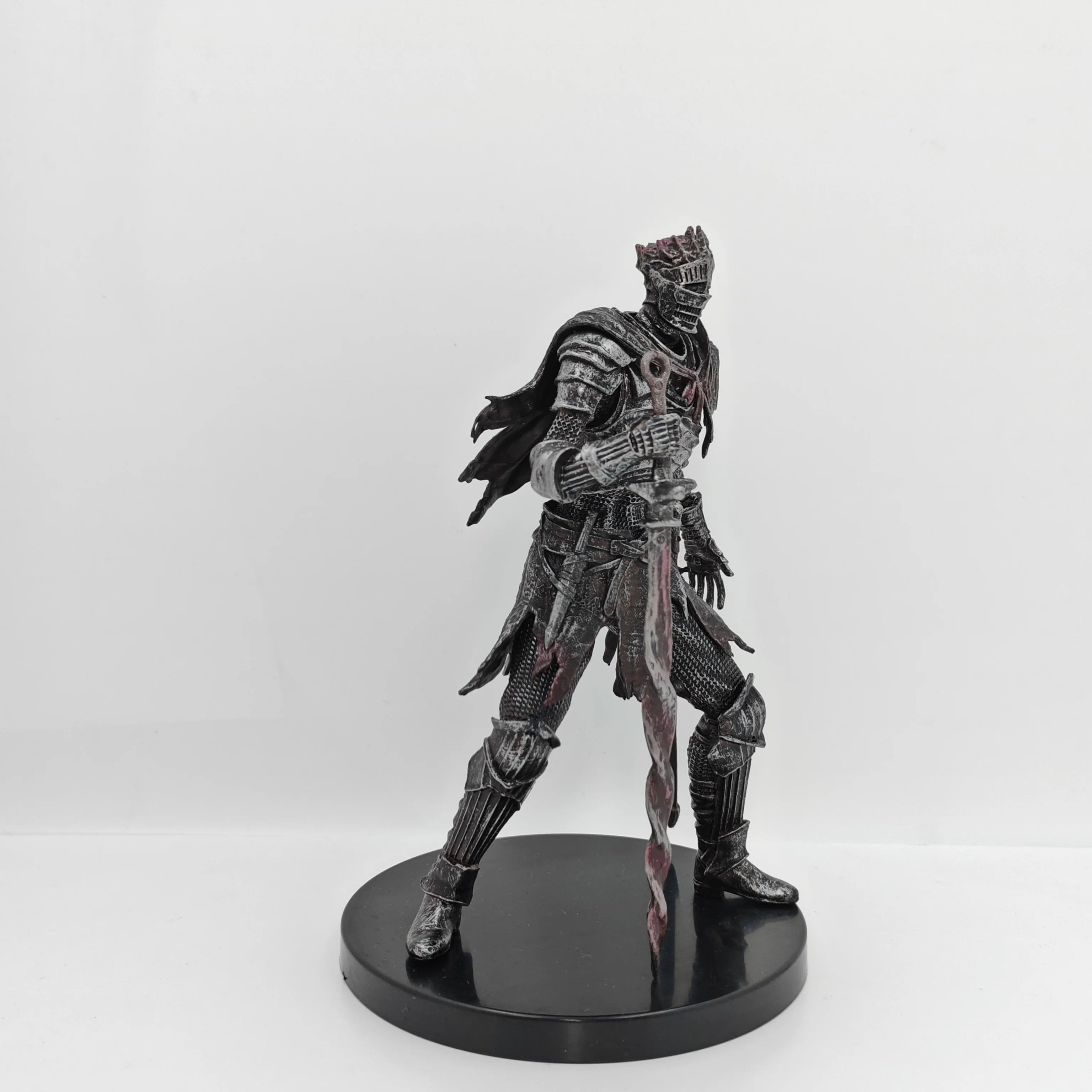 Dark Souls 3 Salary King's Avatar Knight Undead Soldier Model Desktop Handmade Ornament