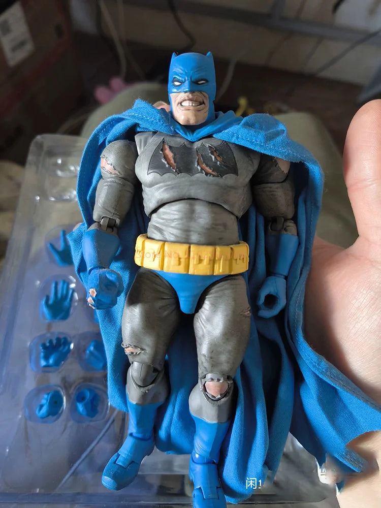 Original Mafex 119 Mafex Batman Tdkr The Dark Knight Triumphant In Stock Anime Action Collection Figures Model Toys