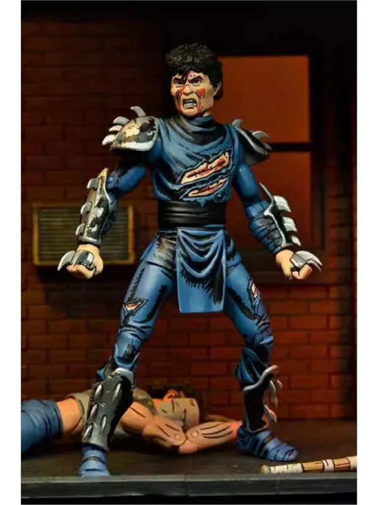 NECA 54289 Toys Teenage Mutant Ninja Turtles Mirage Comics Action Figure Battle Damaged Shredder 18 cm Original Doll Model Gift