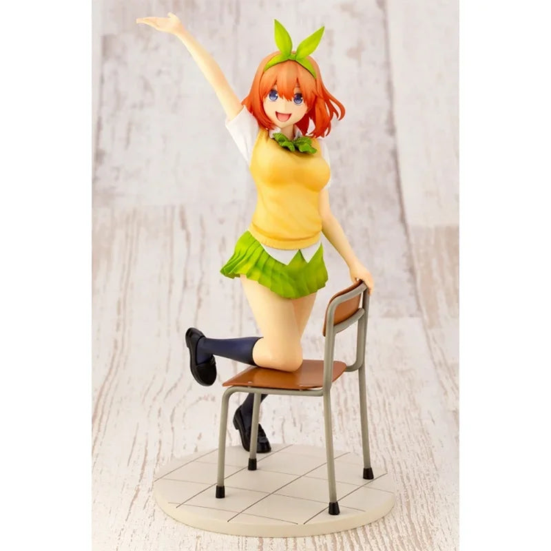 KOTOBUKIYA Original Anime Figures 1/8 Nakano Miku Nakano Yotsuba Action Figure Toys Collectible Model Ornaments Gifts for Kids