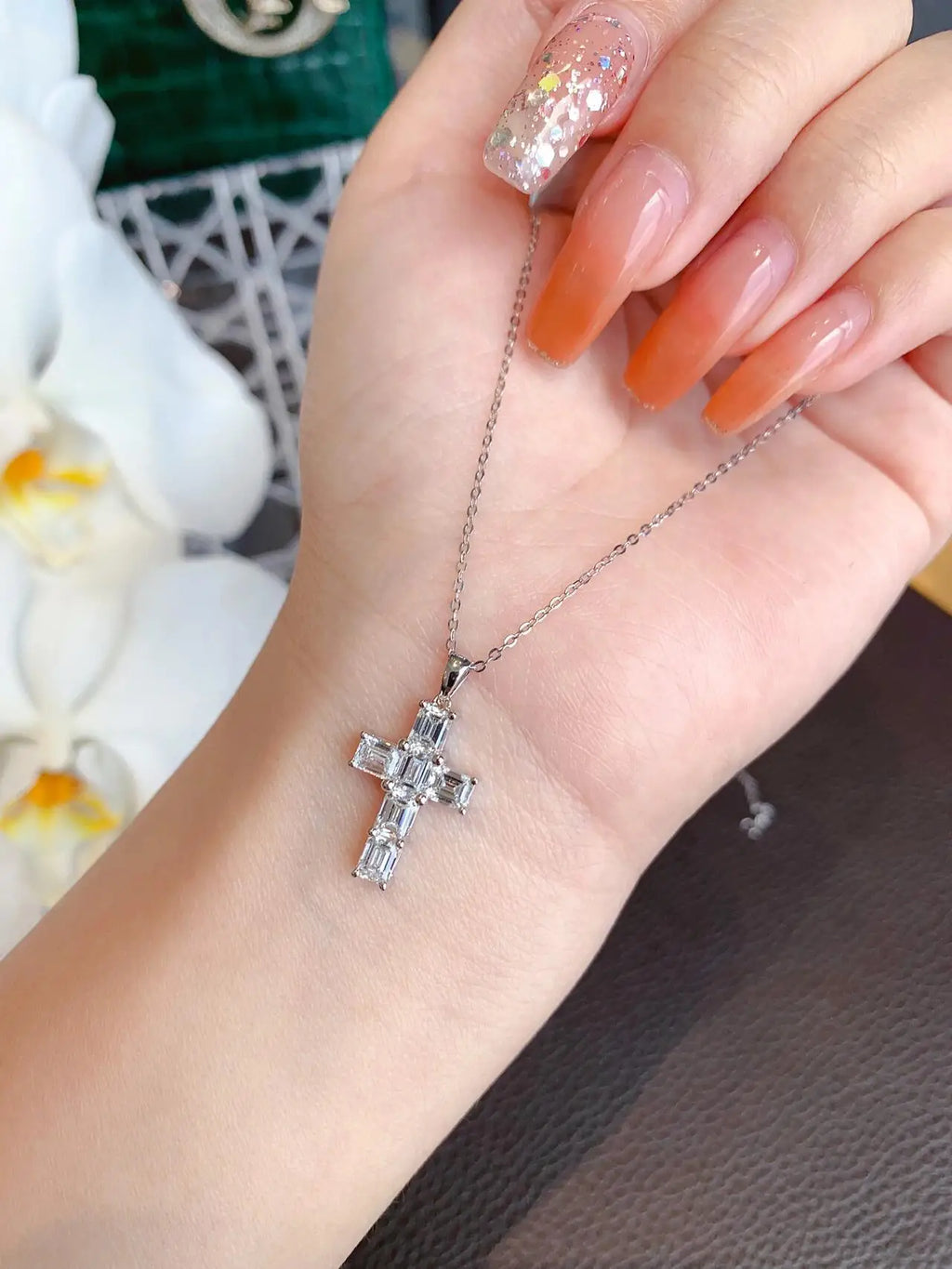 18K Solid Real Gold Lab Grow Diamond Necklace 6 stone emerald 2CT Round Cross Pendant IGI Diamond CVD/HPHT Custom 14K gold