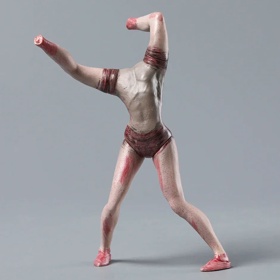 MEZCO Silent Hill 2 Red Pyramid Thing Deluxe One:12 Action Figure Toy