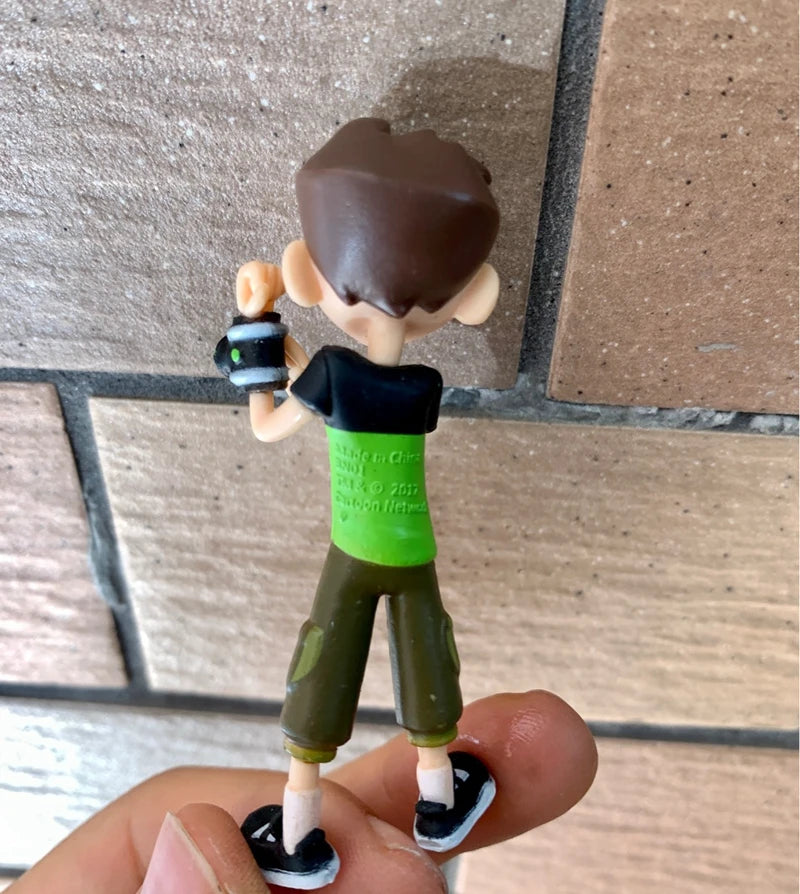 Ben 10 Mini Figure Boy Ben Toys Ornament Cake Decoration Figurine Miniature Collection Prop