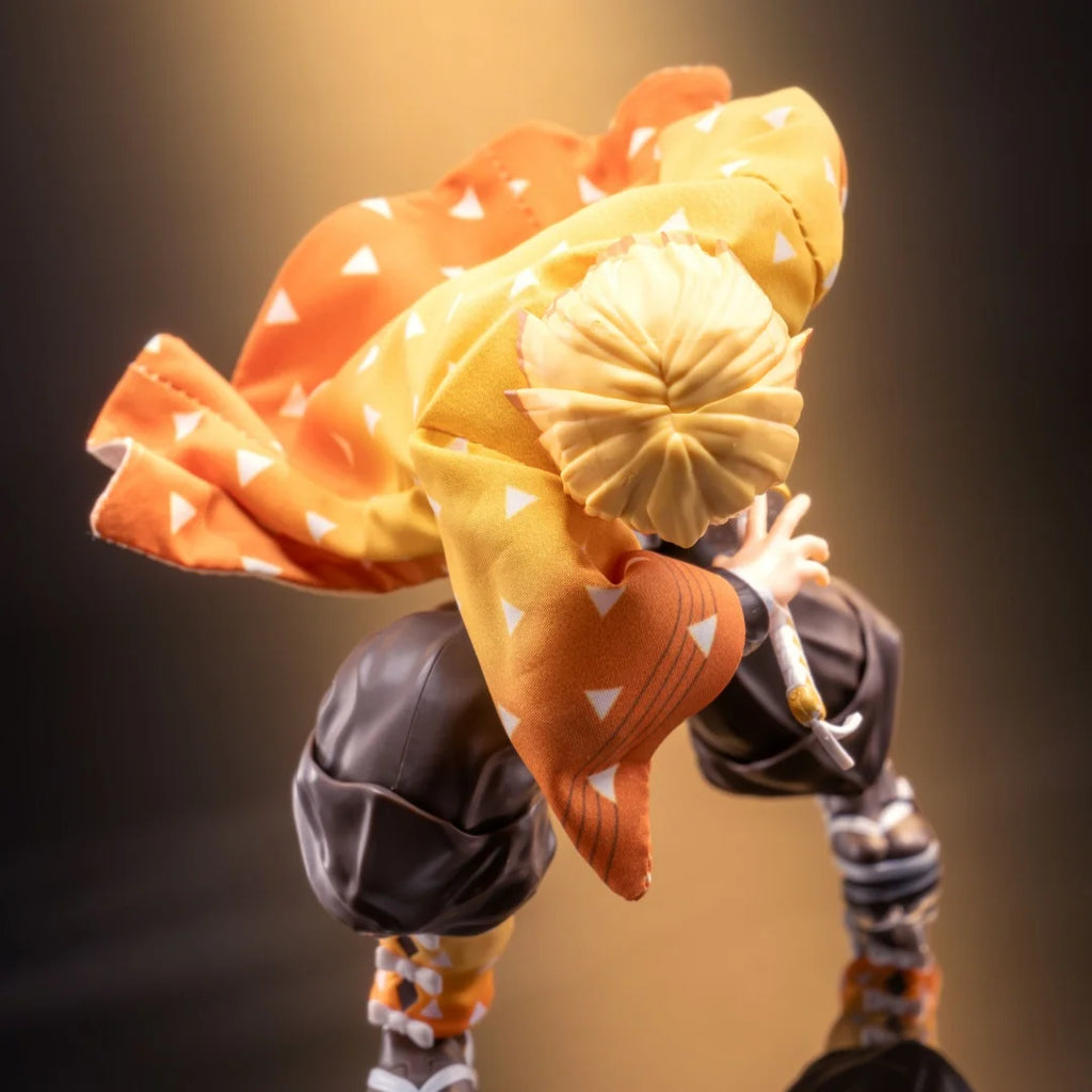 Demon Slayer Shf Anime Handmade Agatsuma Zenitsu Cloak kimono and feather weaving Built In Iron Wire Is Suitable for 1/12 Toy