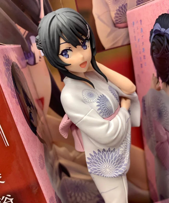 Genine in Stock SEGA Luminasta Youth Pig Head Youth Sakurajima Mai Yukata amine figure