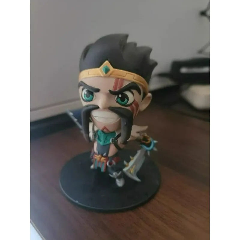 Original LOL League of Legends Glory Executioner Draven Q Version Anime Movable Doll Collection Ornament Model Toy Gift