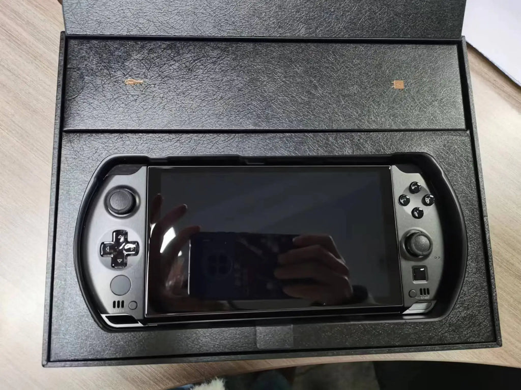 Ready Stock! 2025 GPD WIN4 Win 4 AI 9 HX 370 Handheld GamePad 6" for Black Myth Wukong Tablet Pocket Laptop Game Player Console