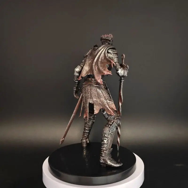 Hot Game Figure Dark Souls 3 Salary King Avatar Knight Undead Soldier Model Desktop Handmade Ornament Toy Boys Gift