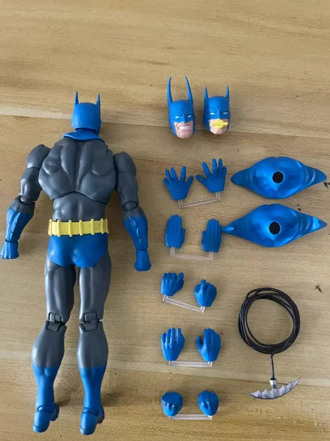 Auf Lager Original Mafex Anime-Figuren Batman Figur Bruce Wayne Actionfigur Sammlerstatue Schreibtischdekoration Ornament Geschenk