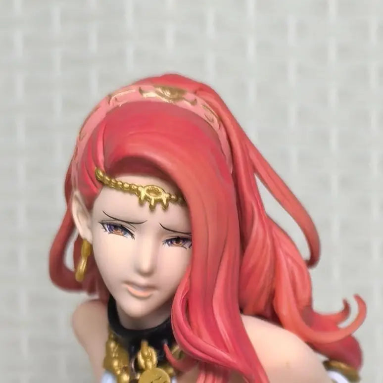 Goblin Captive Beautiful Queen Anime Girl Figure Collectible Statue Desktop Decoration Gift for Fans