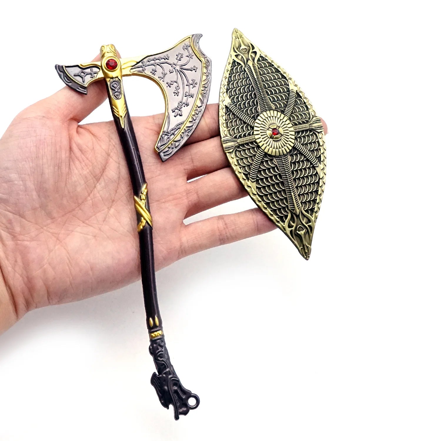 Mini Kratos Sword Key Chain Pendant For Men God of War 9cm Blades of Chaos Tiny Weapon Key Ring with Stand Accessories Keychain