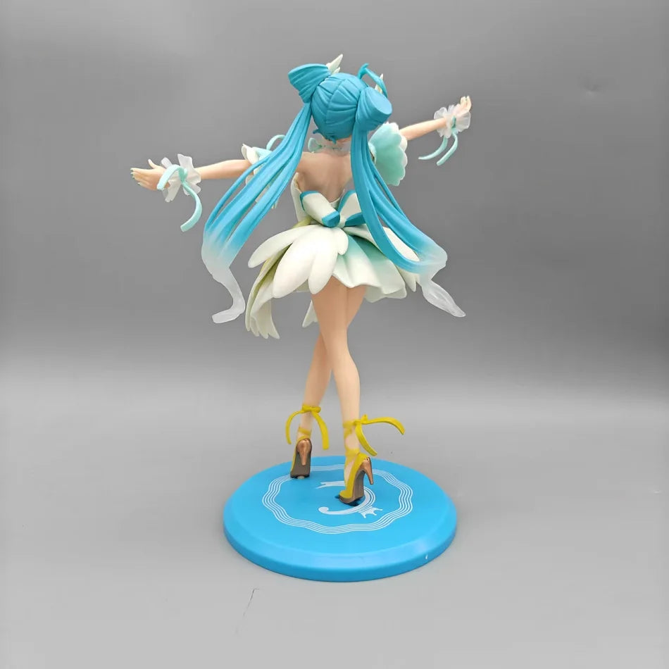 Hot 18cm Fashion Hatsune Miku Anime Figure Cheerleader Hatsune Miku Action Figures Kawaii Girl Figurine PVC Collection Model Toy