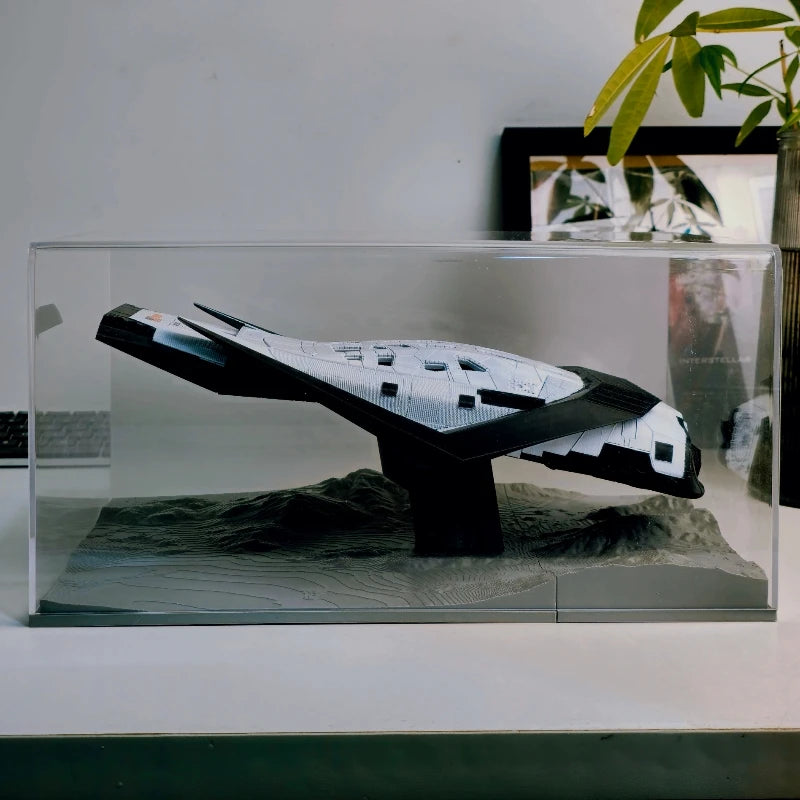 Interstellar Ranger Spaceship - Fdm 3d Printed & Hand-Painted Model With Acrylic Display Case,  Model Toy Gift For Fans