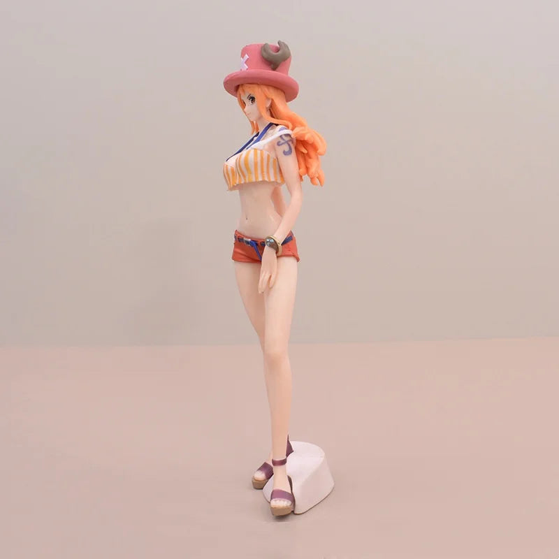 22 см One Piece Nami фигурка Chopper костюм аниме фигурка колекция статуи Standup модели декорации играчки