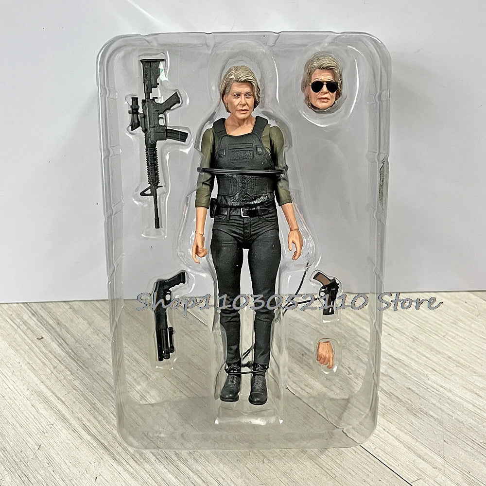 NECA Terminator Figure 2 Judgment Day T-800 Arnold Schwarzenegger Dark Fate Elderly Sarah Connor Figure Model Toy Doll Gifts
