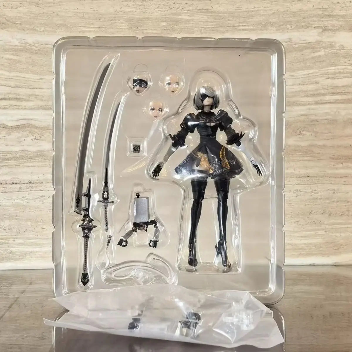 In-stock KO Figma 2B Figma No.643 NieR 2B Type 2B Articulated Action Figure, Model, Ornament, Statue, Toys Gifts
