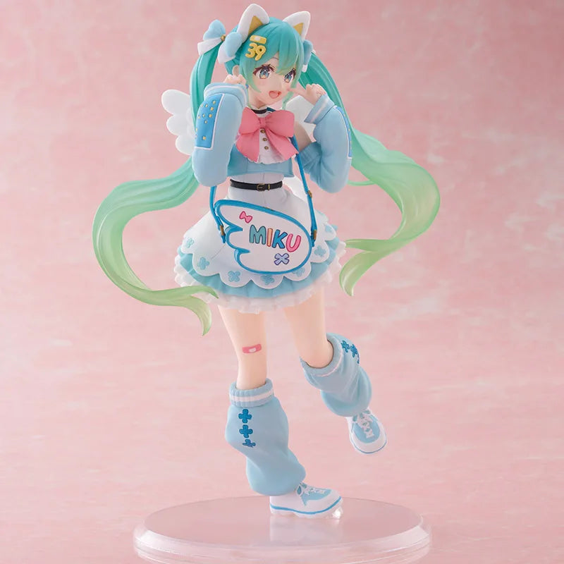In Stock TAiTO Hatsune Miku Fashion Figure Fancy ~Cat Eat Ver.~ PVC 18CM Anime Action Figures Model Collection Toy