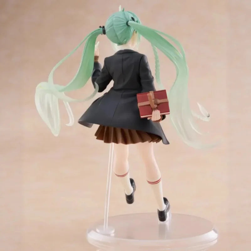 Taito Original Genuine Vocaloid Singer Hatsune Miku Fashion Figure Preppy Ver 18cm Collections Model Toy Figures Birthday Gift