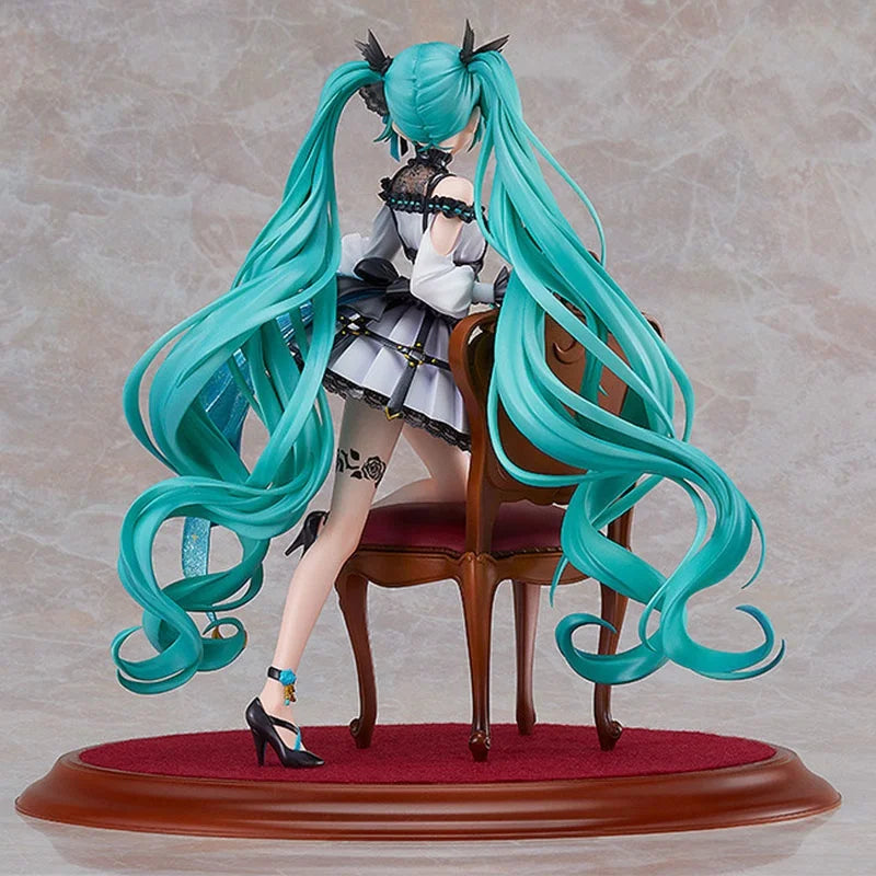New Hatsune Miku animation peripherals personalized creative figures desktop trendy cartoon ornaments holiday gifts wholesale