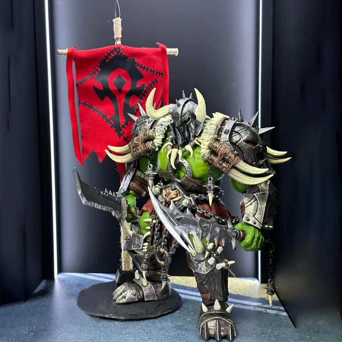 Guardian Of The Horde NO.02 Berserker Action Figure 1/10 Scale Berserker Anime Figurine Collection Model Model Toys Gift