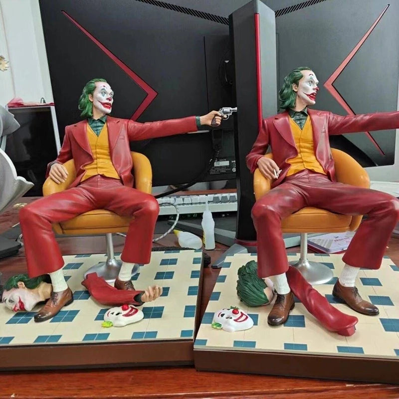 Anime Harley Quinn Joker Heath Ledger Clown Figure Joker Figure Read Book Sitting Posture Action Model Toy Helloween Gifts