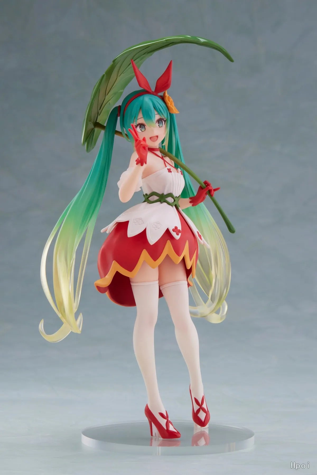 20CM Anime Hatsune Miku Figure Fairytale Wonde Hatsune Miku Gift Collection Figure Gift Doll Collection Decoration PVC