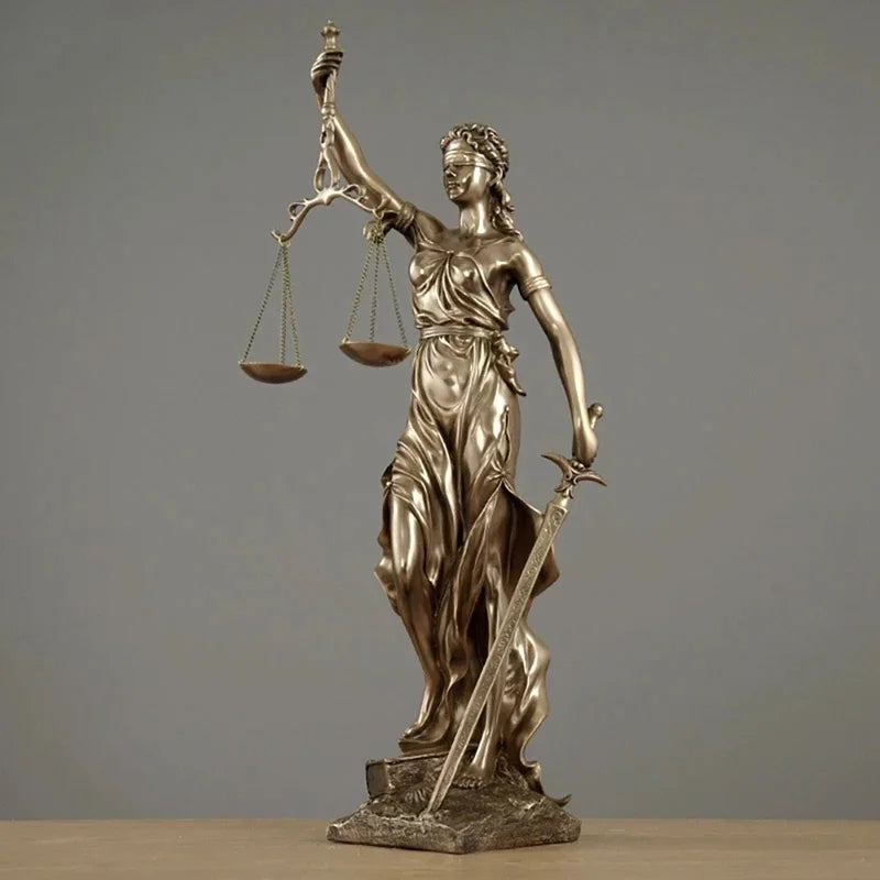 Neu 1 Stücke Gerechtigkeit Fair Themis Statuen Justitia Göttin Skulptur Harz Handwerk Heimdekoration Kunst Desktop Weinschrank Display